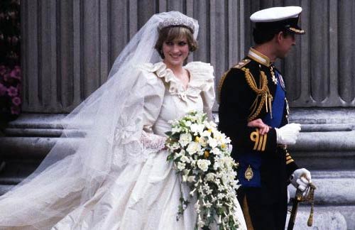 10 Fashion Tips From Princess Diana