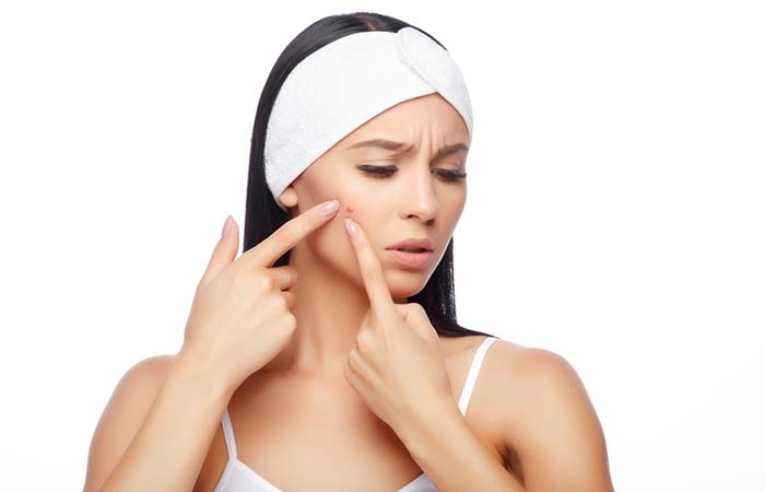 Deal With Those Pesky Pimples The Right Way