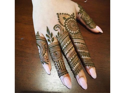 Bharwa finger mehndi design