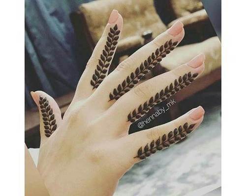 leafy finger mehndi design