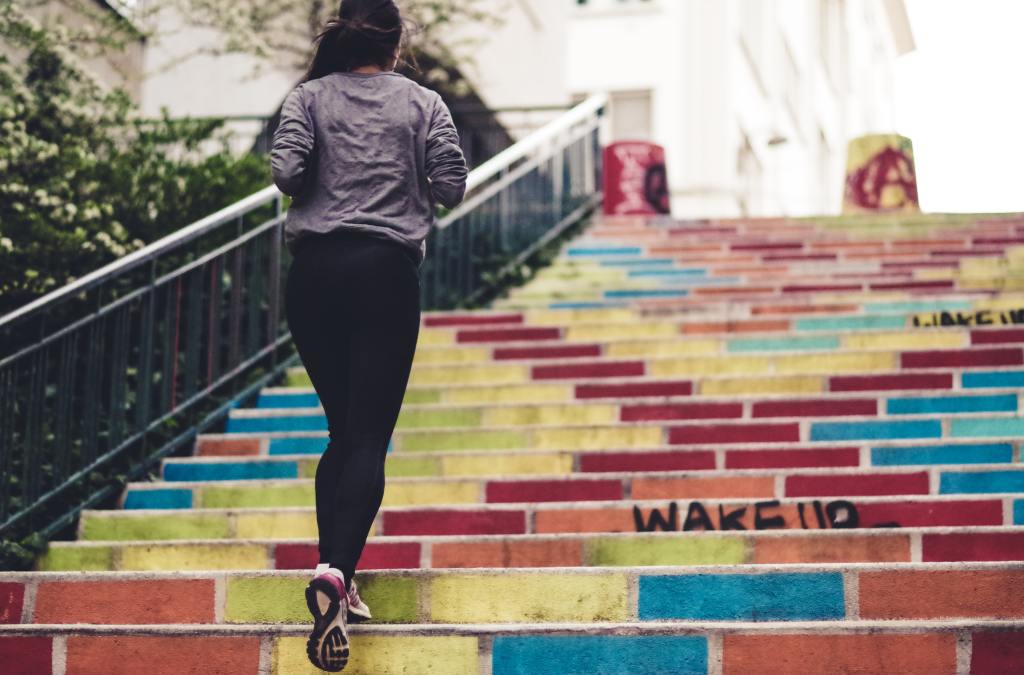 Staircase Run : Cardiovascular Exercise For A Healthier Lifestyle 
