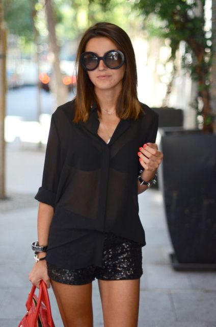 black sheer top is a good option for casual day out